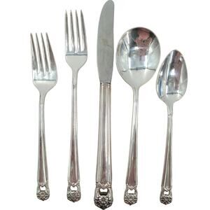 Rogers Brothers Silverplate Eternally Yours Coquette 5 Piece‎ Setting 3-8